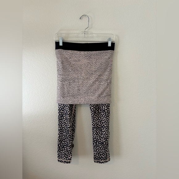 lululemon athletica pregnancy Black and Cream Patterned Leggings ‘30 1/2 - Picture 1 of 5